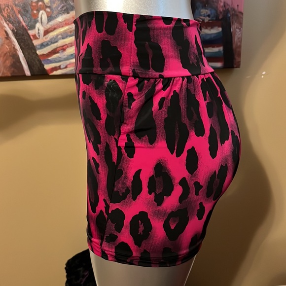 Handmade magenta pink black cheetah leopard animal print mini skirt size small - Picture 3 of 7
